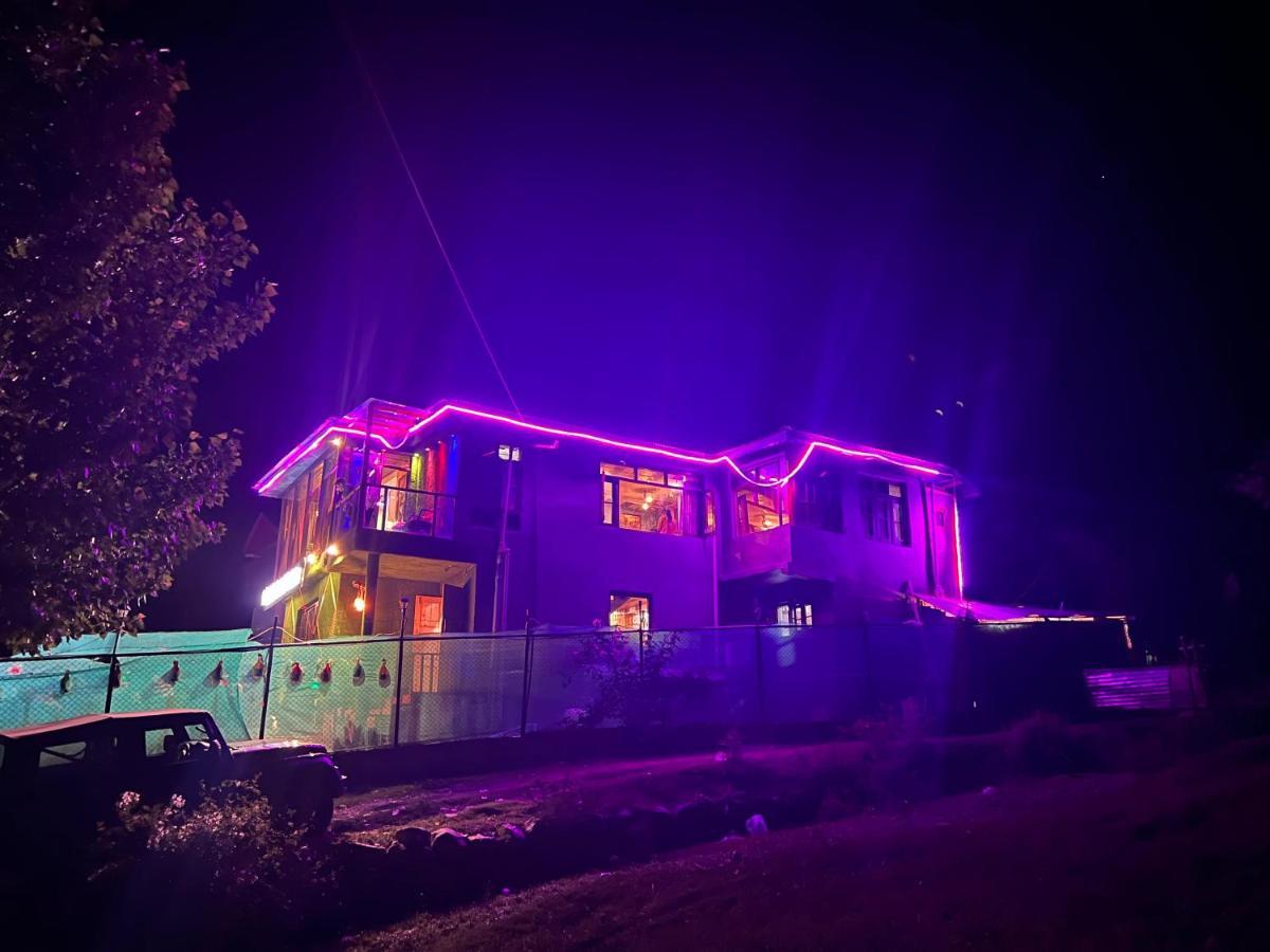 Lands End Resort Anantnag ภายนอก รูปภาพ